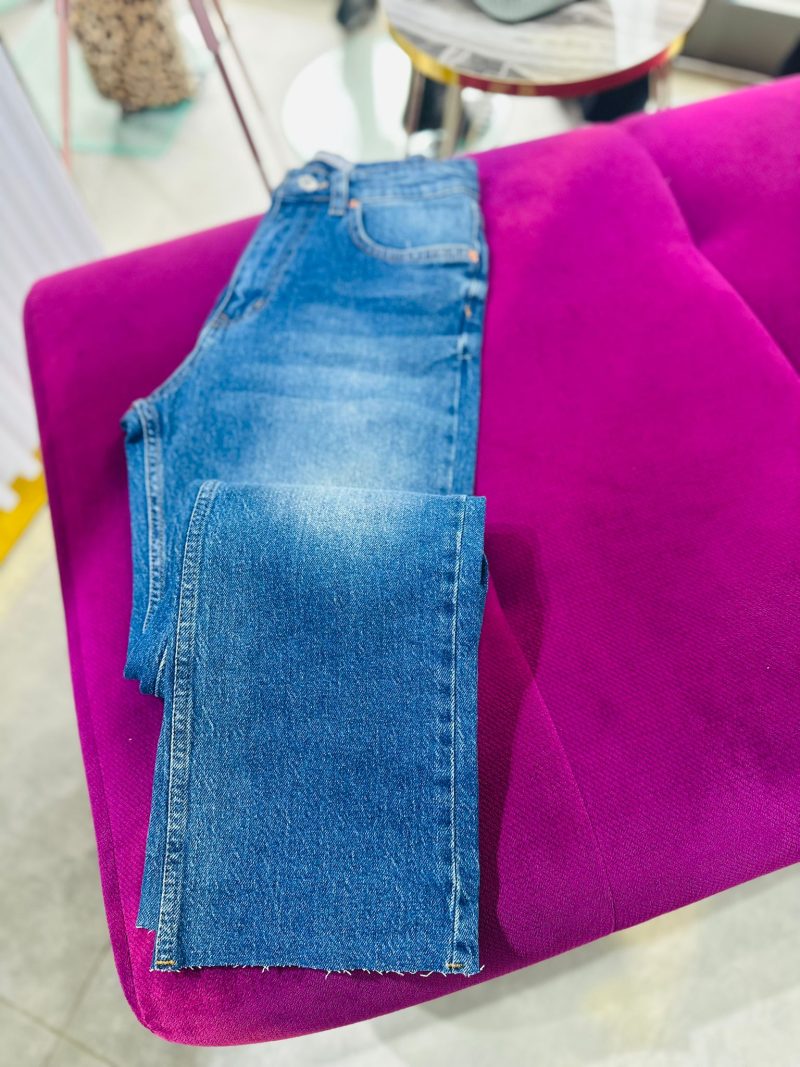 Kadın JEAN ZR Model Fit Frend Kesik Paça